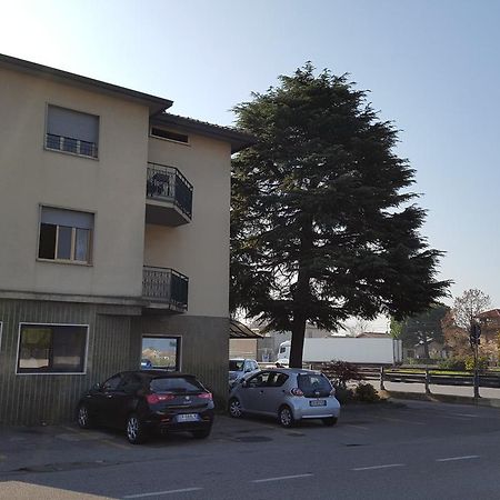 Medolago Hotel Dei Pini المظهر الخارجي الصورة